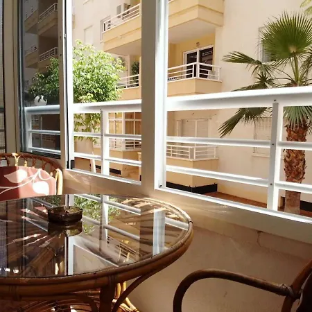 Sunny Apartment Apartamento